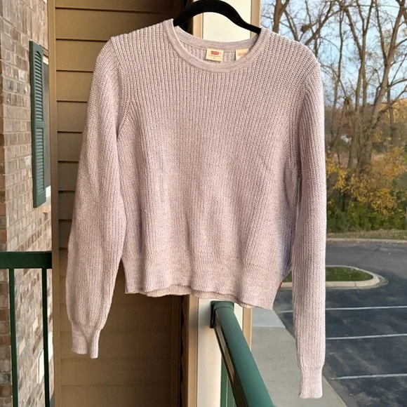 🆕 Levi’s Lavender Waffle Knit Sweater Soft Cotton Blend Cozy Ribbed Knit Size M - Picture 4 of 16